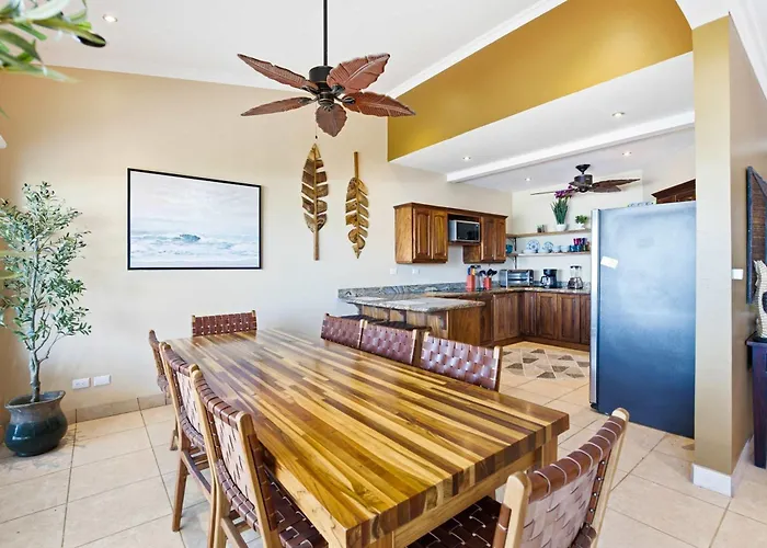 Beachfront Penthouse With Panoramic Ocean Views Ferienhaus Playa Flamingo